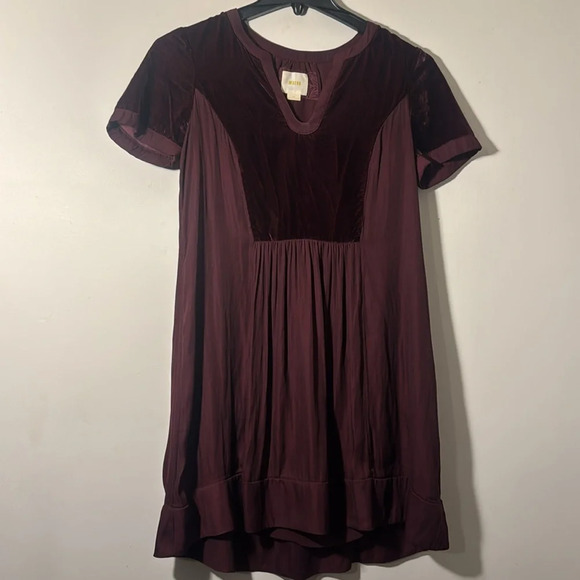 Anthropologie Maeve Ingrid Velvet Dress in Burgundy Size XS - Picture 2 of 4